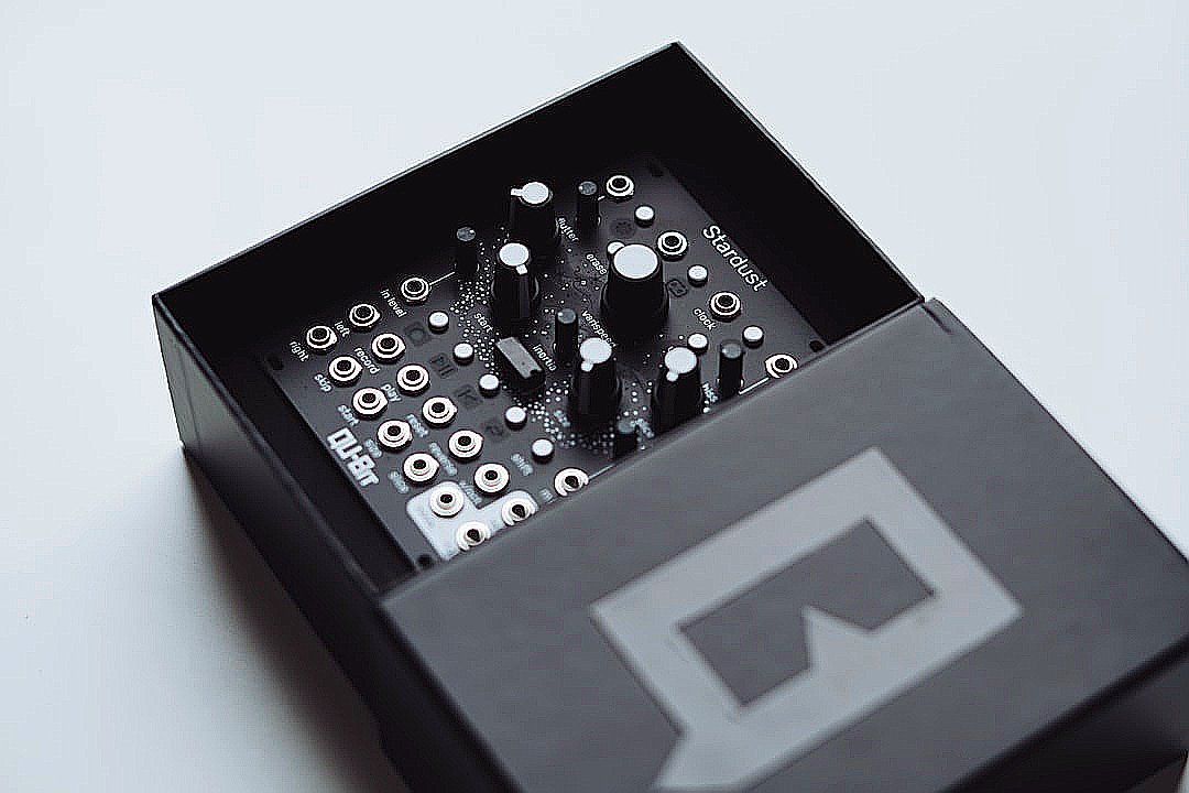 Electronic synthesizer module in a black box