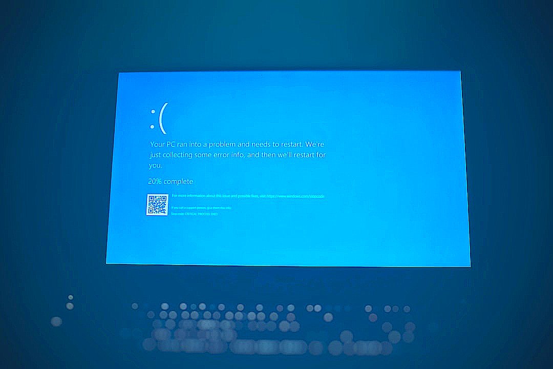 black flat screen computer monitor